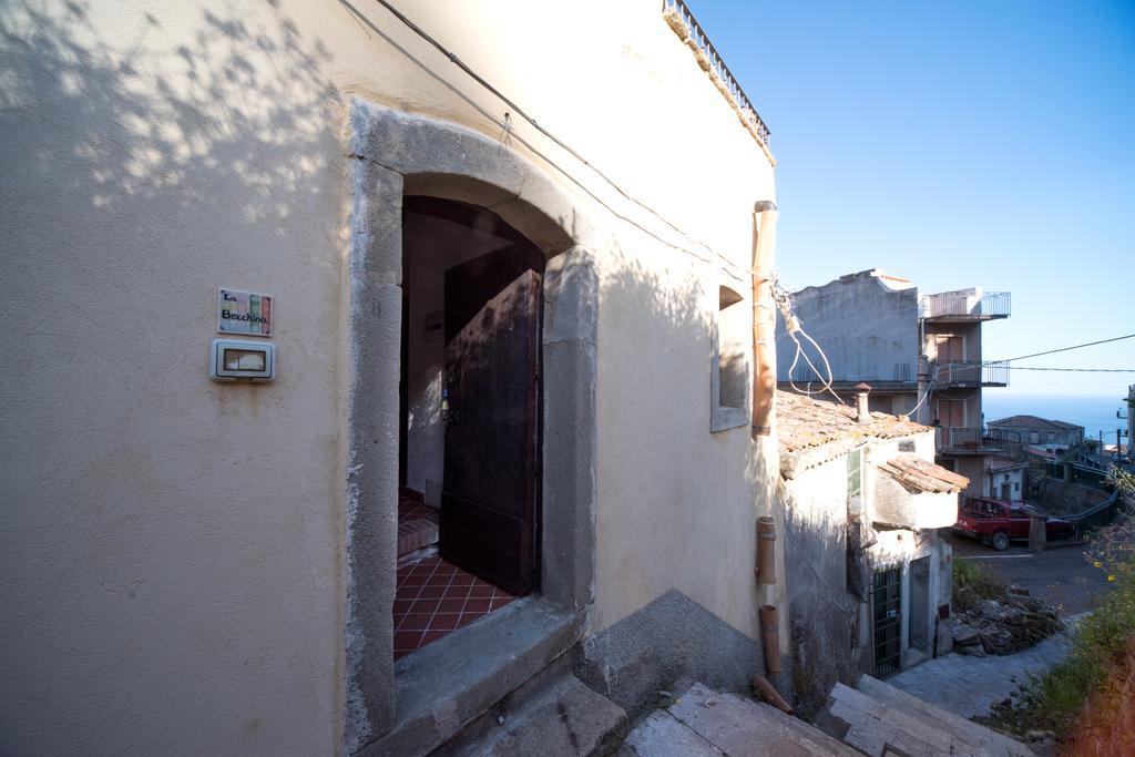 The Clock Houses Borgo Gallodoro Letojanni Exterior photo